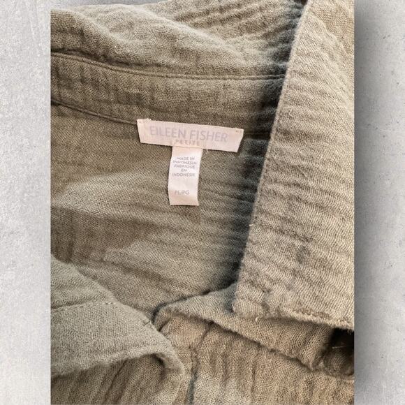 Frank & Eileen Green Italian Cotton Button Up Shirt Women’s M - Picture 9 of 9